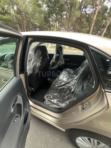 Volkswagen Polo 2020, 172,000 km - 1.6 l - Bakı
