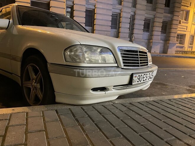 Mercedes C 230 1997, 251,000 km - 2.3 l - Bakı