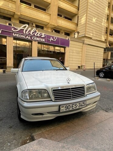 Mercedes C 230 1997, 251,000 km - 2.3 l - Bakı
