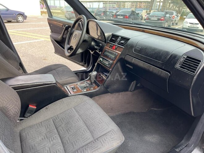 Mercedes C 240 1998, 212,123 km - 2.4 l - Sumqayıt