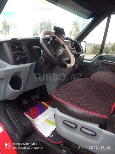 Ford Transit 2010, 689,000 km - 2.4 l - Şəki