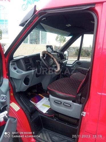 Ford Transit 2010, 689,000 km - 2.4 l - Şəki