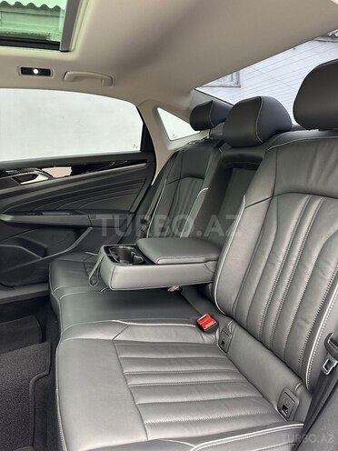 Volkswagen Passat 2022, 10,500 km - 1.4 l - Bakı