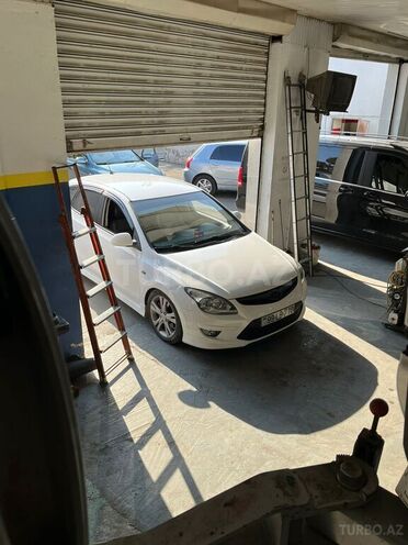 Hyundai i30 2009, 230,000 km - 1.6 l - Bakı
