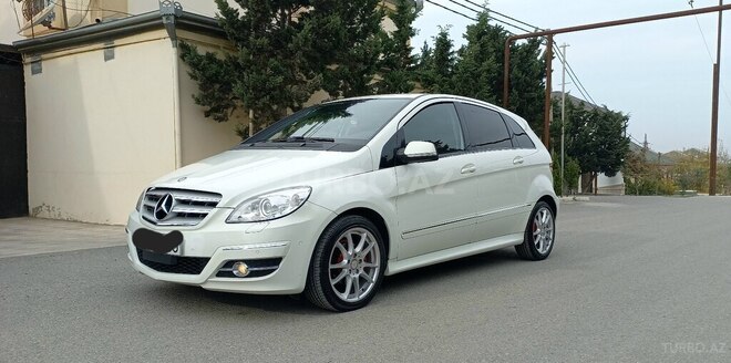 Mercedes B 170 2008, 105,000 km - 1.7 l - Bakı
