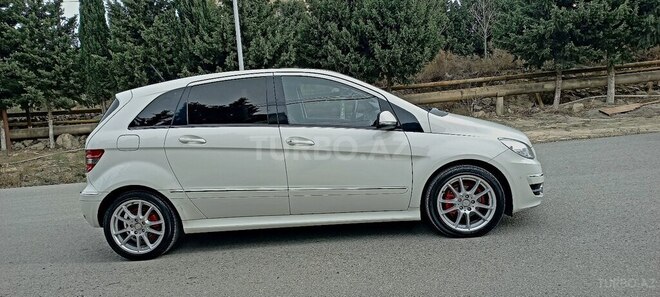 Mercedes B 170 2008, 105,000 km - 1.7 l - Bakı
