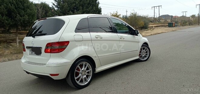 Mercedes B 170 2008, 105,000 km - 1.7 l - Bakı