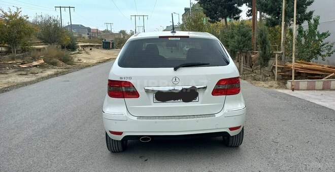 Mercedes B 170 2008, 105,000 km - 1.7 l - Bakı