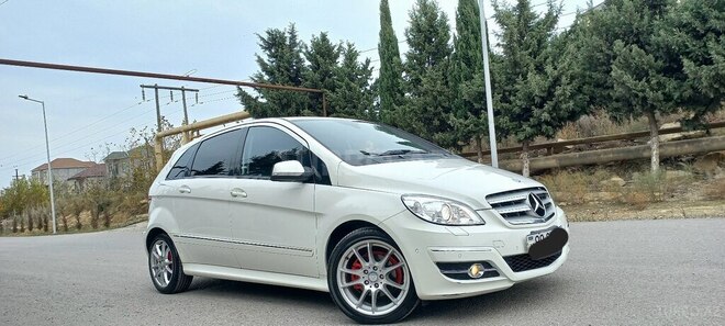 Mercedes B 170 2008, 105,000 km - 1.7 l - Bakı