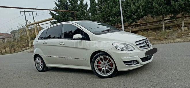 Mercedes B 170 2008, 105,000 km - 1.7 l - Bakı