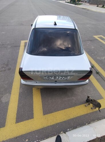 Mercedes C 220 1999, 420,000 km - 2.2 l - Naxçıvan