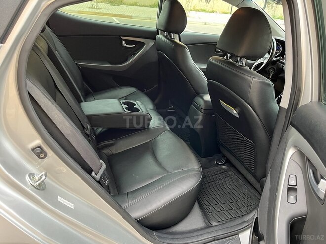 Hyundai Elantra 2015, 160,000 km - 1.8 l - Sumqayıt