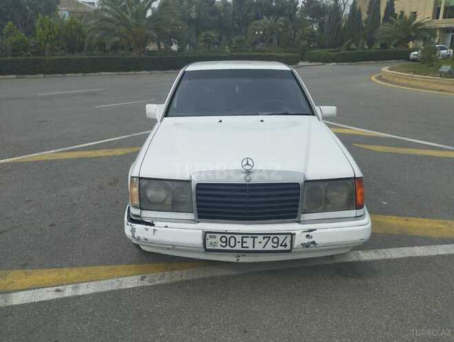 Mercedes E 220 1991, 438,000 km - 2.2 л - Sumqayıt