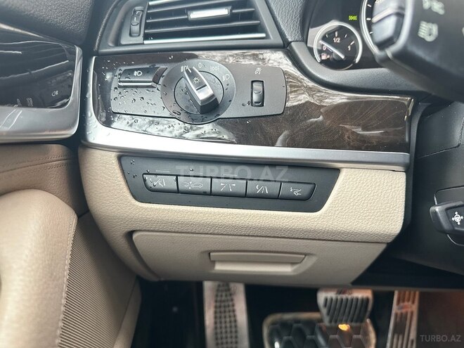 BMW 535 2011, 190,500 km - 3.0 л - Bakı