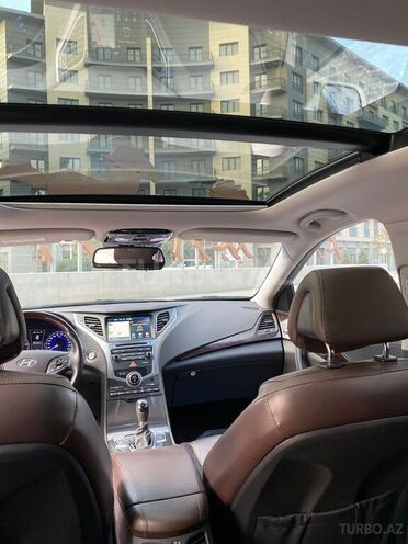 Hyundai Grandeur 2014, 240,000 km - 2.2 l - Bakı