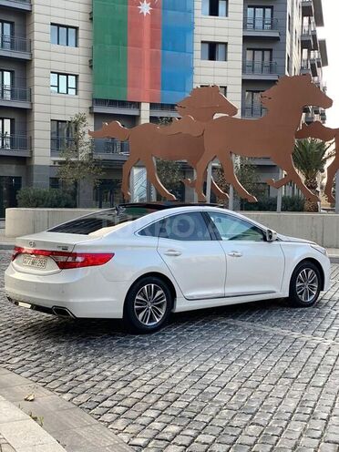 Hyundai Grandeur 2014, 240,000 km - 2.2 l - Bakı