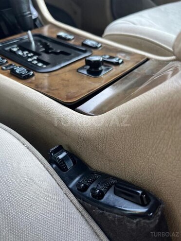 Mercedes E 250 1996, 451,458 km - 2.5 l - Bakı