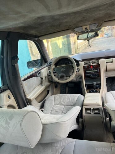 Mercedes E 250 1996, 451,458 km - 2.5 l - Bakı