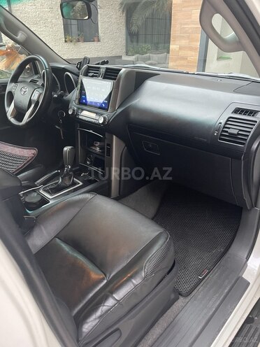 Toyota Prado 2011, 293,000 km - 2.7 l - Bakı