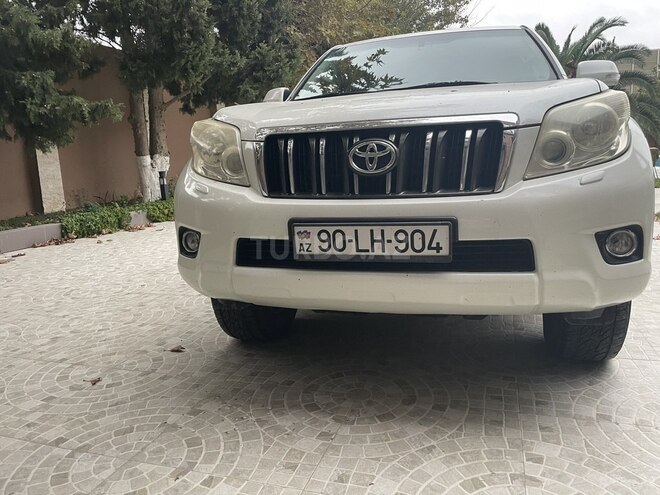 Toyota Prado 2011, 293,000 km - 2.7 l - Bakı