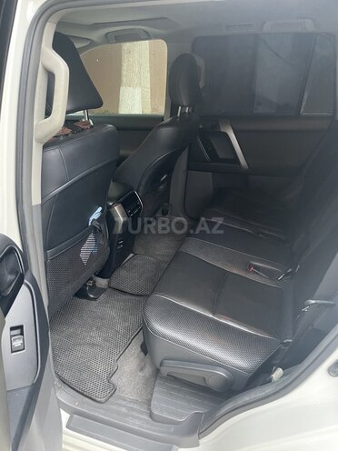 Toyota Prado 2011, 293,000 km - 2.7 l - Bakı
