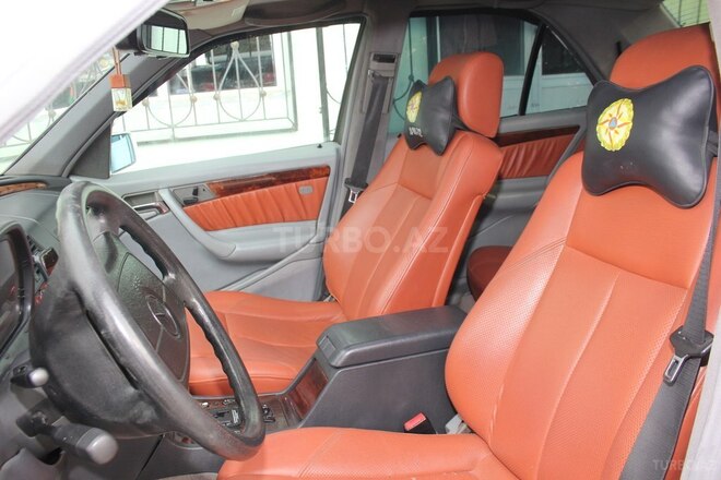 Mercedes C 230 1998, 269,670 km - 2.3 л - Şirvan