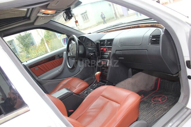 Mercedes C 230 1998, 269,670 km - 2.3 л - Şirvan