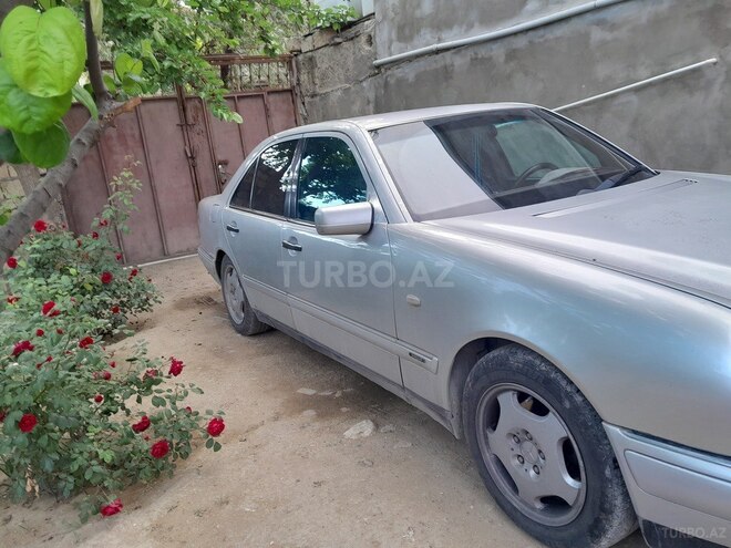 Mercedes E 230 1996, 452,187 km - 2.3 l - Bakı