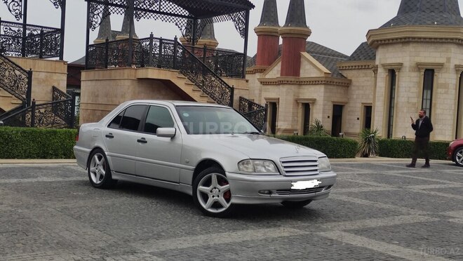 Mercedes C 180 1999, 218,405 km - 1.8 l - Sumqayıt