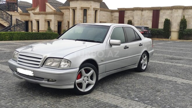 Mercedes C 180 1999, 218,405 km - 1.8 l - Sumqayıt