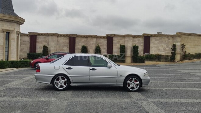Mercedes C 180 1999, 218,405 km - 1.8 l - Sumqayıt