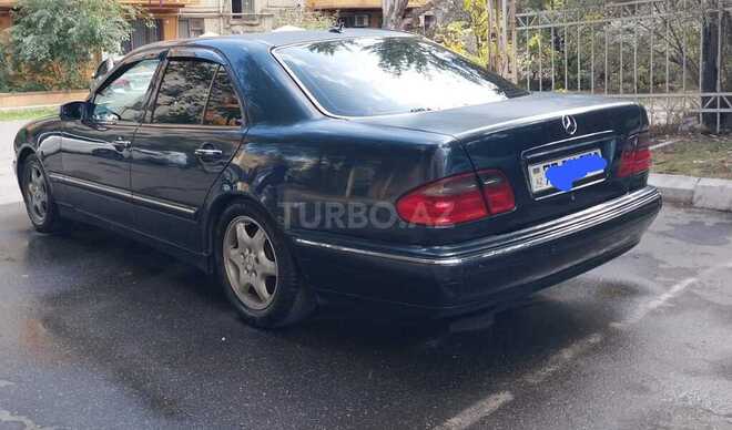 Mercedes E 240 1999, 259,475 km - 2.4 l - Bakı