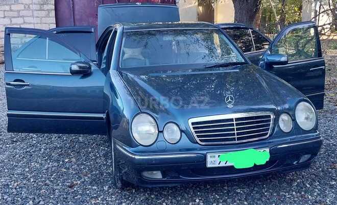 Mercedes E 240 1999, 259,475 km - 2.4 l - Bakı