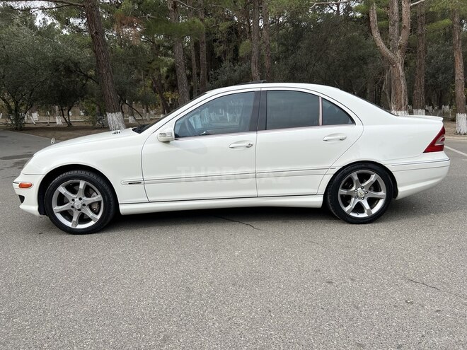 Mercedes C 230 2006, 294,949 km - 2.5 l - Sumqayıt