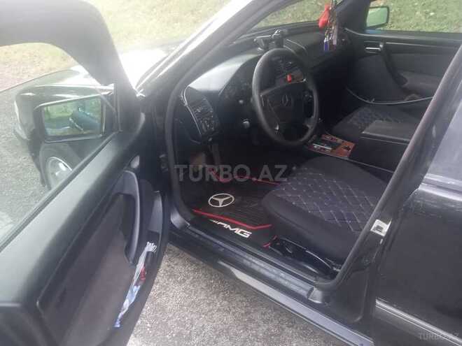 Mercedes C 180 1997, 420,000 km - 1.8 l - Qax
