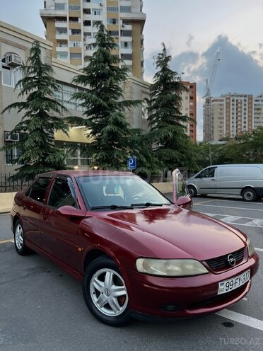 Opel Vectra 1999, 165,000 km - 1.8 l - Bakı