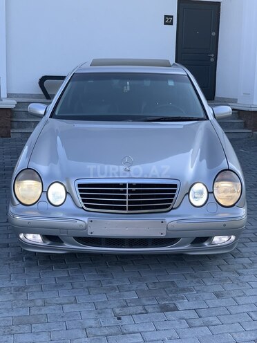 Mercedes E 320 2001, 96,518 km - 3.2 l - Bakı
