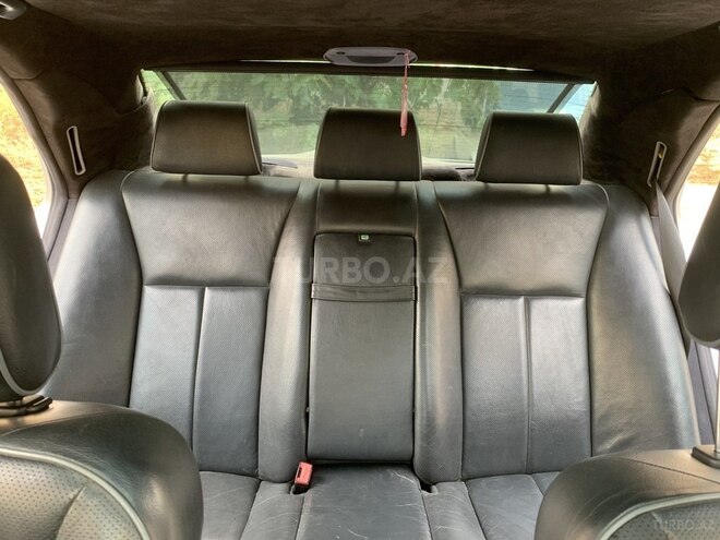 Mercedes E 320 2001, 96,518 km - 3.2 l - Bakı