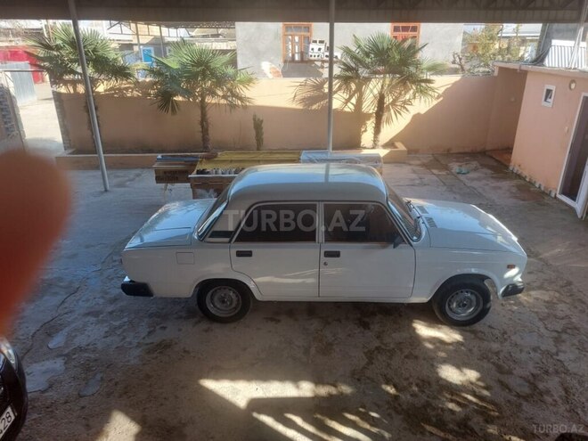 LADA (VAZ) 2107 2007, 298,000 km - 1.6 л - Saatlı