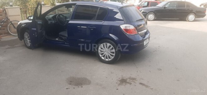 Opel Astra 2006, 207,000 km - 1.4 л - Yevlax