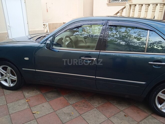 Mercedes E 230 1996, 550,000 km - 2.3 l - Bakı