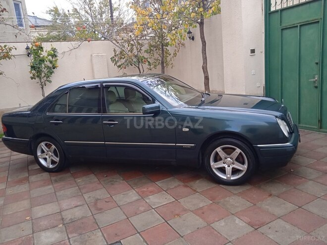 Mercedes E 230 1996, 550,000 km - 2.3 l - Bakı