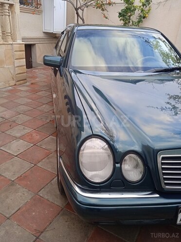 Mercedes E 230 1996, 550,000 km - 2.3 l - Bakı