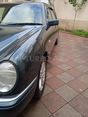 Mercedes E 230 1996, 550,000 km - 2.3 l - Bakı