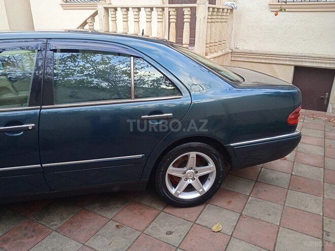 Mercedes E 230 1996, 550,000 km - 2.3 l - Bakı