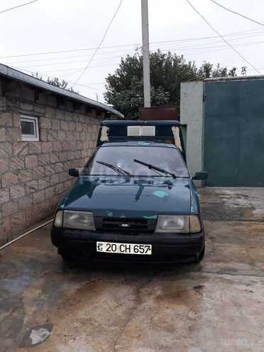 IJ 2126 Oda 2002, 110,000 km - 1.6 l - Bərdə