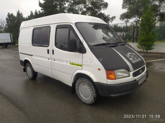 Ford Transit 1997, 386,000 km - 2.5 л - Quba