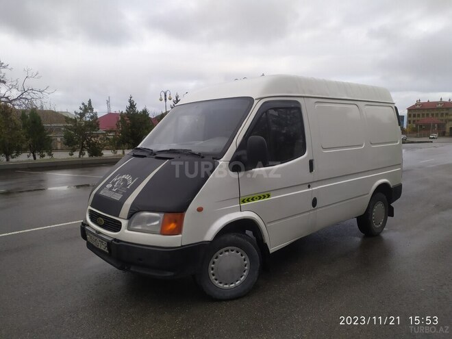 Ford Transit 1997, 386,000 km - 2.5 л - Quba
