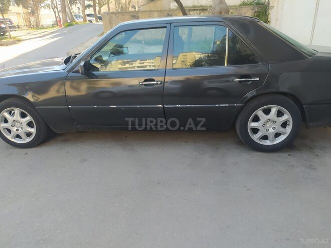 Mercedes E 200 1991, 390,000 km - 2.0 л - Bakı