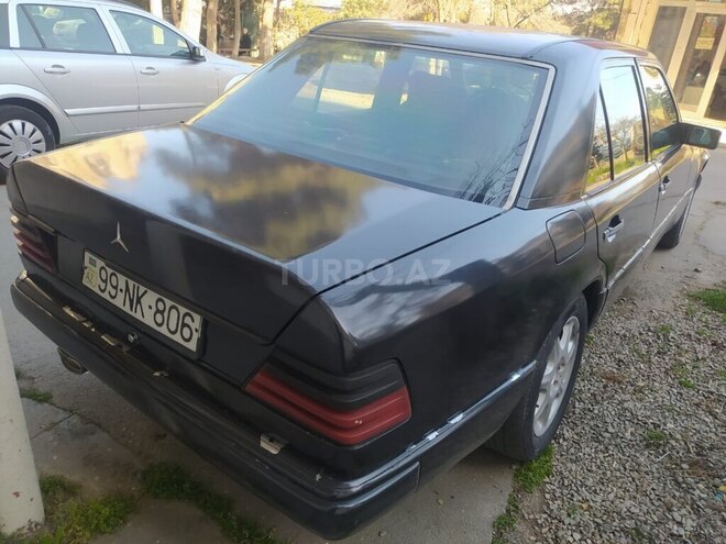 Mercedes E 200 1991, 390,000 km - 2.0 л - Bakı